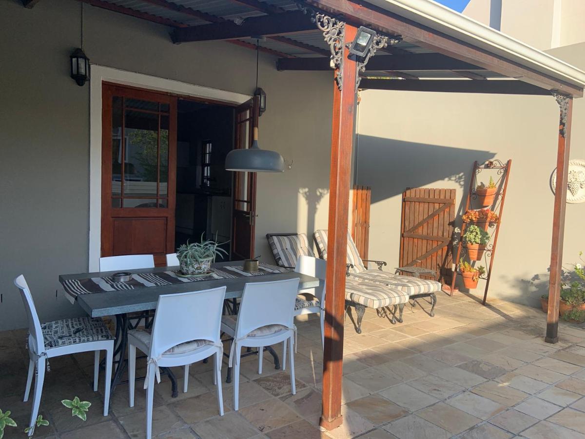 La Gratitude Self Catering Cottage Franschhoek Bagian luar foto